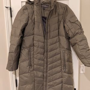 Eddie Bauer long down coat with hood. Size XL. Taupe/gray.
